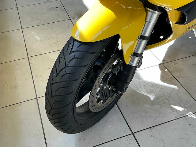 2001 triumph sport daytona 955i motorfiets, mp-bs-22 - afbeelding 2 van  11