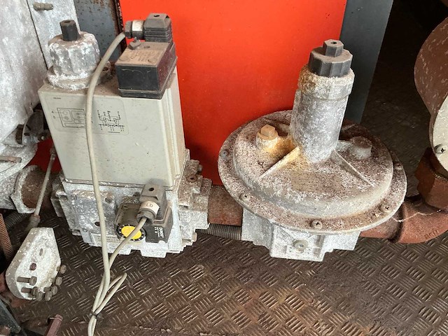 2001 unical p1040 industriële mobiele verwarmingsketel - afbeelding 9 van  36