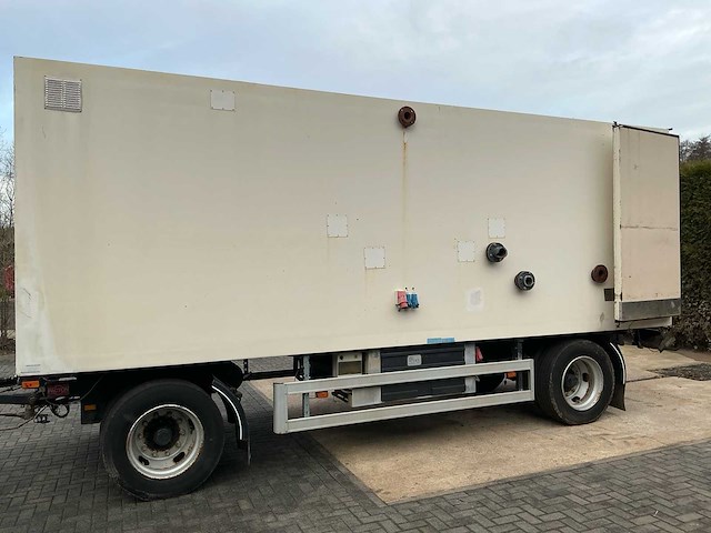 2001 unical p1040 industriële mobiele verwarmingsketel - afbeelding 12 van  36