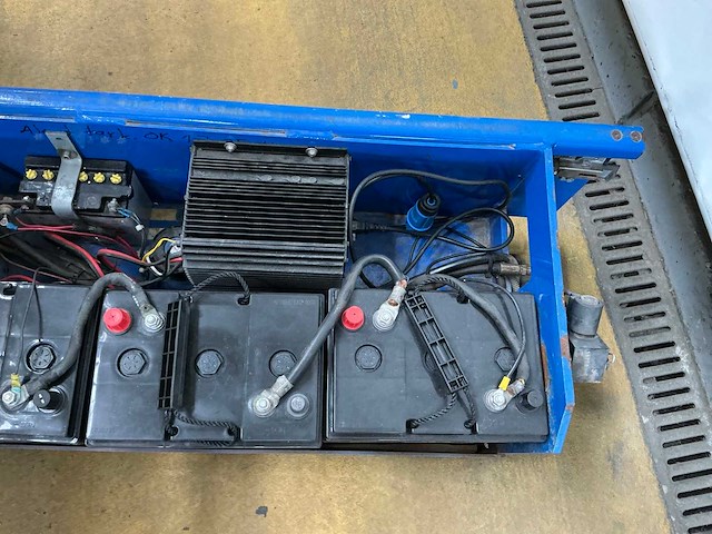 2001 upright 66850-021 hoogwerker - afbeelding 5 van  17