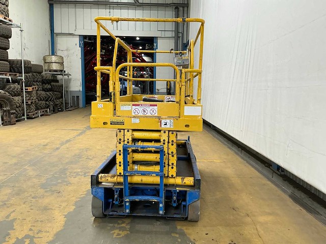 2001 upright 66850-021 hoogwerker - afbeelding 14 van  17