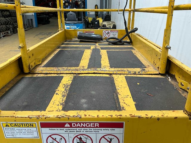 2001 upright 66850-021 hoogwerker - afbeelding 17 van  17