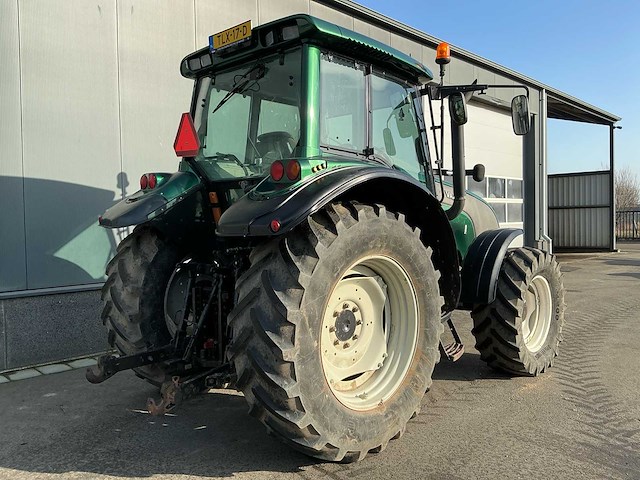 2001 valtra m120 4wd landbouwtractor - afbeelding 12 van  39