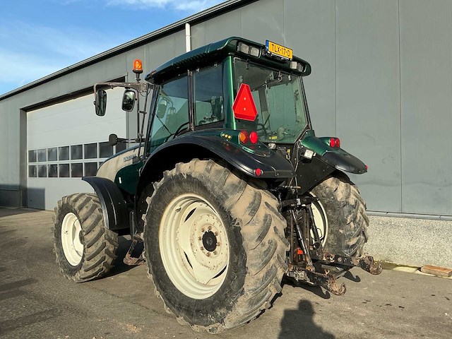 2001 valtra m120 4wd landbouwtractor - afbeelding 35 van  39