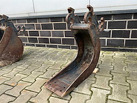 2001 vematech cw05 bananenbak - afbeelding 1 van  4