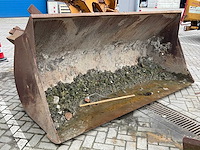 2001 verachtert shovelbak - afbeelding 2 van  3