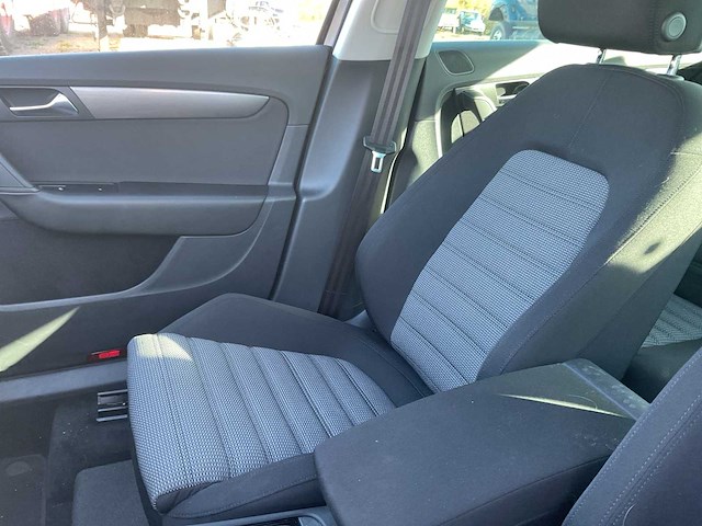 2001 volkswagen passat sedan personenauto - afbeelding 3 van  19