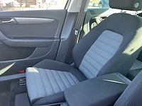 2001 volkswagen passat sedan personenauto - afbeelding 3 van  19