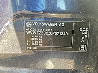 2001 volkswagen passat sedan personenauto - afbeelding 1 van  19