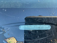 2001 volkswagen passat sedan personenauto - afbeelding 9 van  19