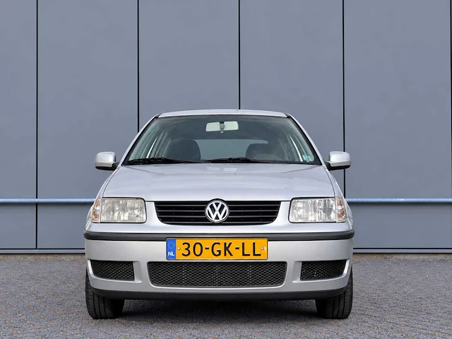 2001 volkswagen polo 1.4-16v trendline personenauto - afbeelding 3 van  10