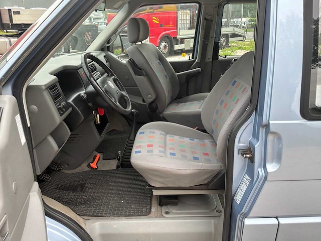 2001 volkswagen transporter 2.5 tdi 292 t800 dc camper - afbeelding 36 van  45