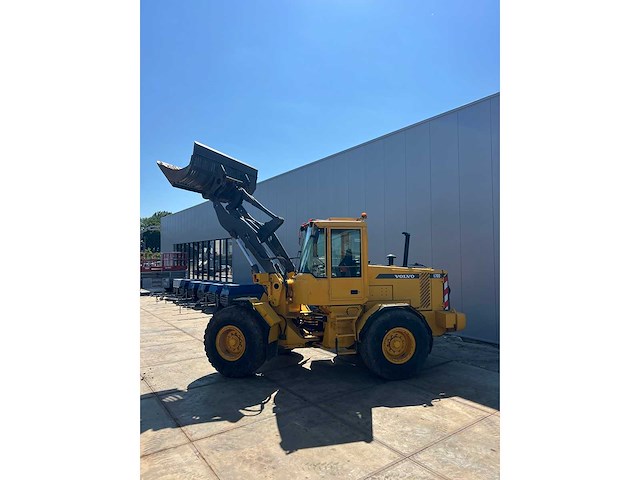2001 volvo l70d wiellader - afbeelding 2 van  20