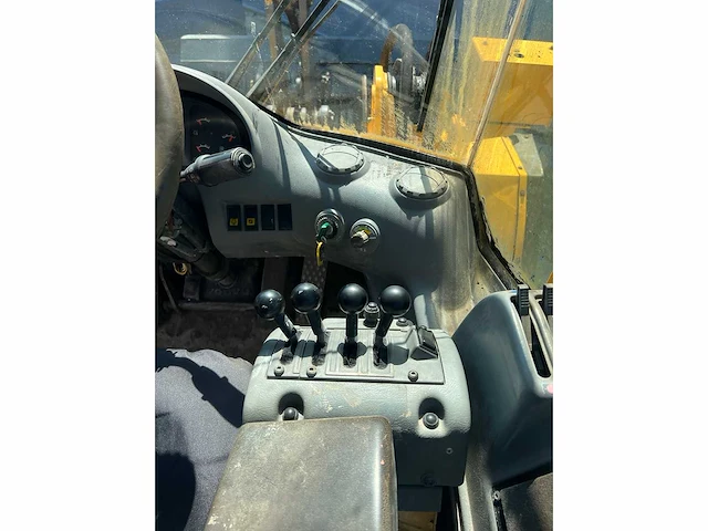 2001 volvo l70d wiellader - afbeelding 10 van  23