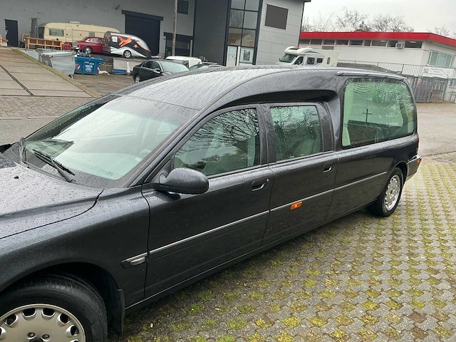 2001 volvo s80 begrafenis auto - afbeelding 12 van  22