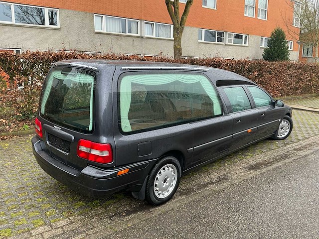 2001 volvo s80 begrafenis auto - afbeelding 18 van  22