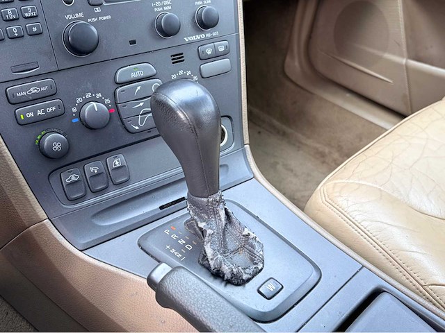 2001 volvo v70 7-persoons automaat personenauto - afbeelding 3 van  12