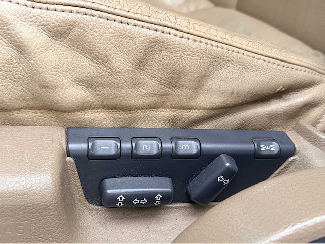 2001 volvo v70 7-persoons automaat personenauto - afbeelding 10 van  19