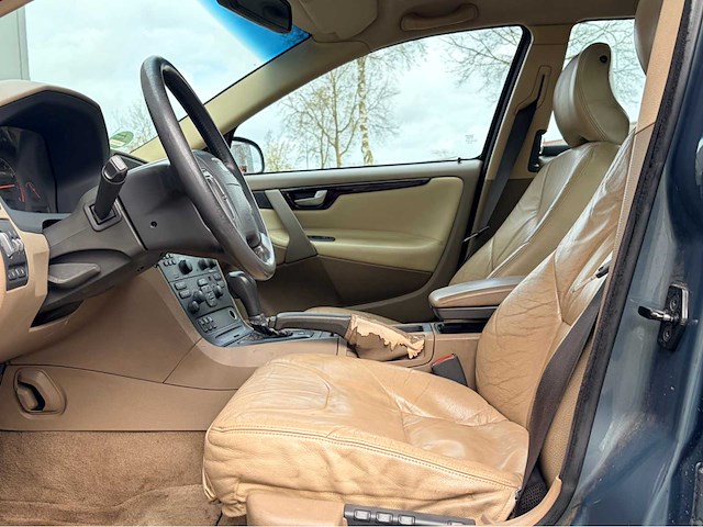 2001 volvo v70 7-persoons automaat personenauto - afbeelding 17 van  19
