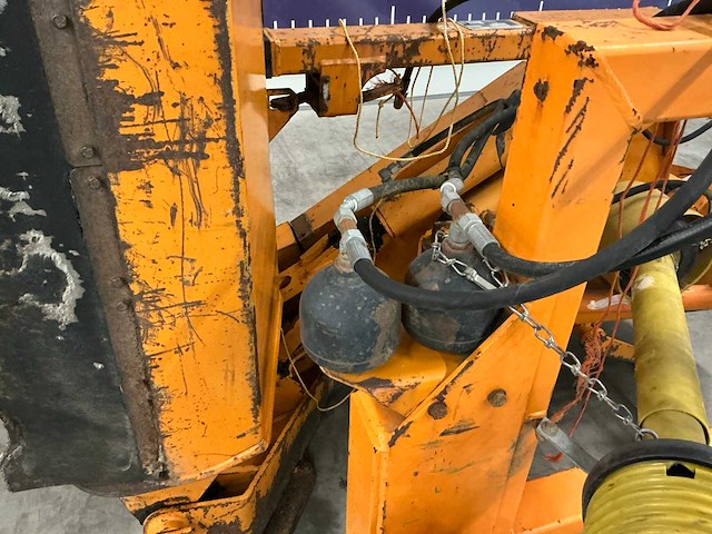 2001 votex 190 klepelmaaier - afbeelding 9 van  11