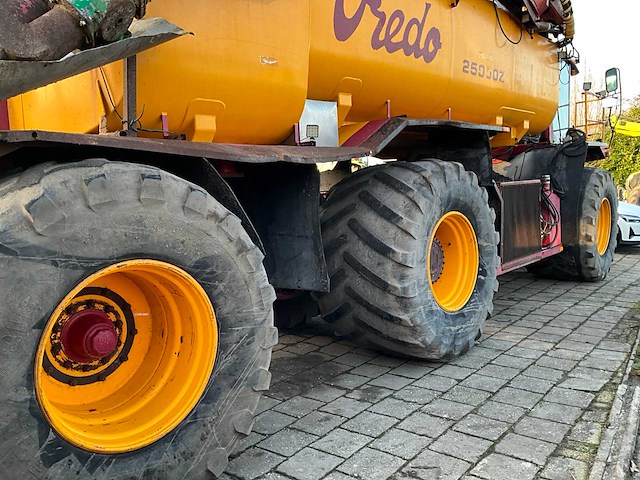 2001 vredo vt3326 zelfrijdende bemestertank - afbeelding 27 van  38