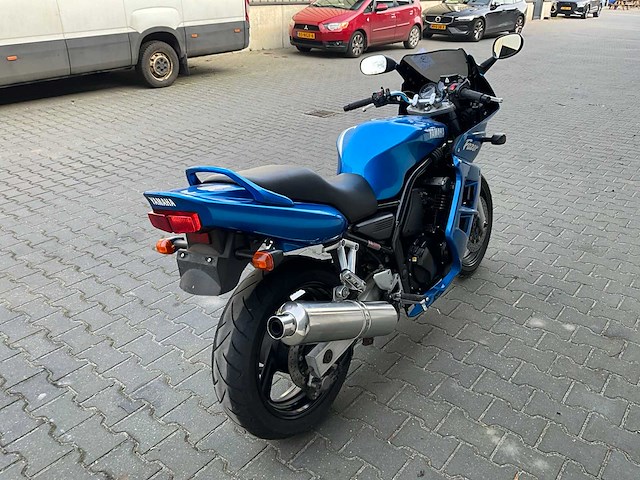 2001 yamaha fazer 600 motorfiets - afbeelding 11 van  17