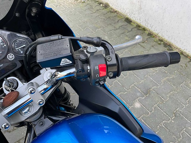 2001 yamaha fazer 600 motorfiets - afbeelding 15 van  17