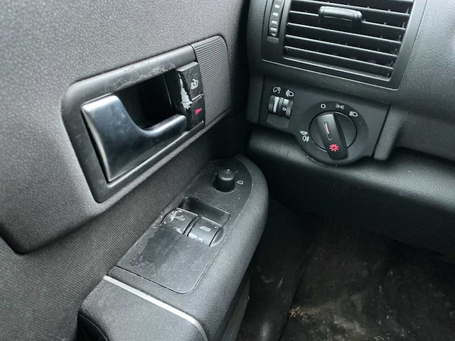 2002 - audi - a2 - 1.2 tdi 3l - personenauto - afbeelding 10 van  11