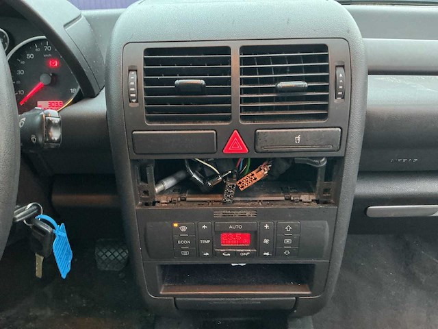 2002 - audi - a2 - 1.2 tdi 3l - personenauto - afbeelding 8 van  11