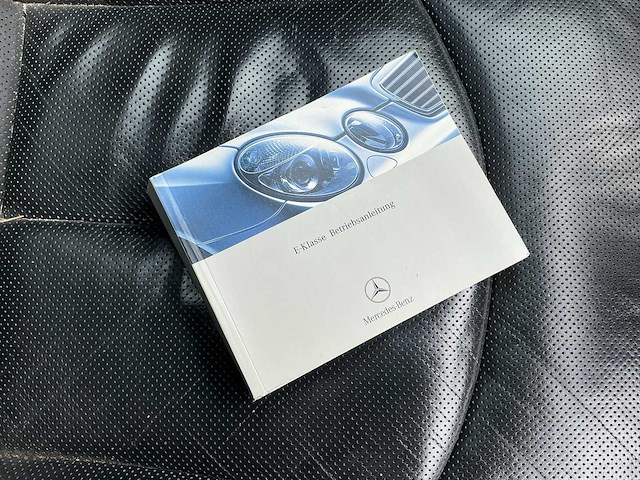 2002 - mercedes-benz - e-klasse - 320 avantgarde - personenauto - afbeelding 6 van  14