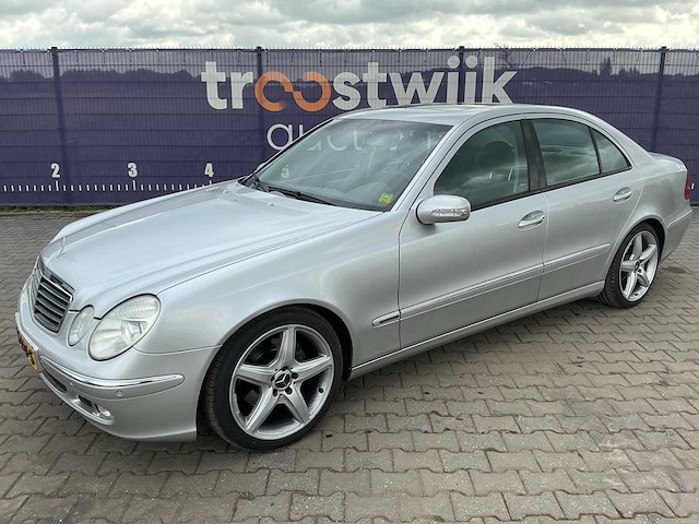 2002 - mercedes-benz - e-klasse - 320 avantgarde - personenauto - afbeelding 14 van  14