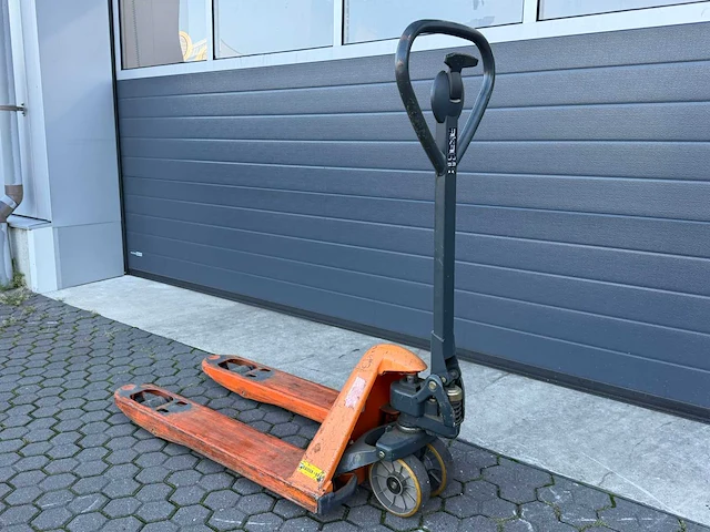 2002 - mic - tm22 - hydraulic hand pallet trucks - afbeelding 3 van  3