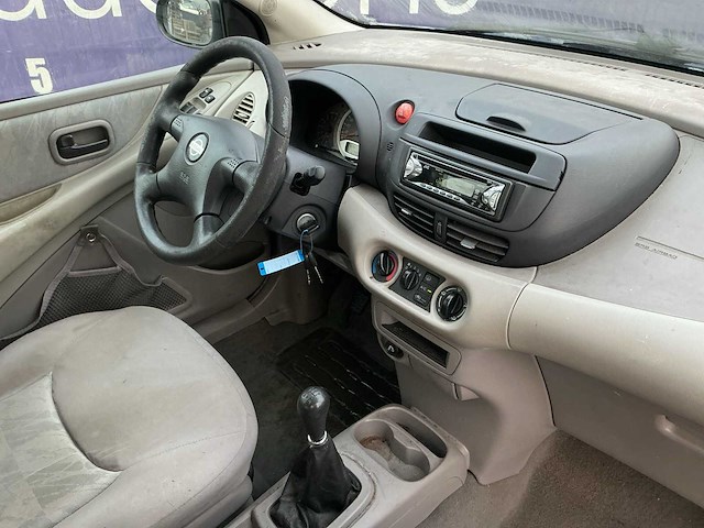 2002 - nissan - almera tino - 1.8 - personenauto - afbeelding 7 van  12