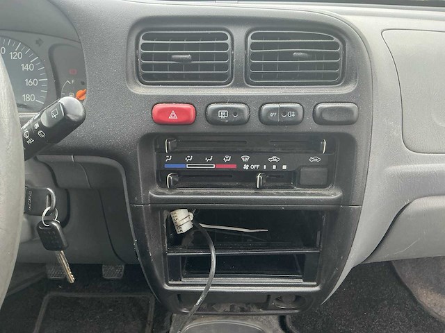 2002 - suzuki - alto - 1.1 gl - personenauto - afbeelding 10 van  11