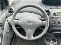 2002 - toyota - yaris - 1.0-16v vvt-i yorin - personenauto - afbeelding 11 van  11