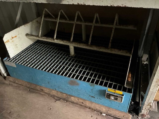 2002 20ft zeecontainer met werkplaatsinrichting - afbeelding 4 van  23