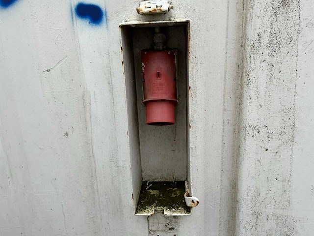 2002 20ft zeecontainer met werkplaatsinrichting - afbeelding 16 van  23