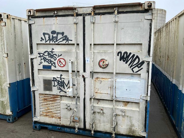 2002 20ft zeecontainer met werkplaatsinrichting - afbeelding 8 van  15