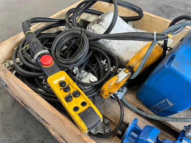 2002 abus gm5 elektrische kettingtakel met loopkat - afbeelding 5 van  6
