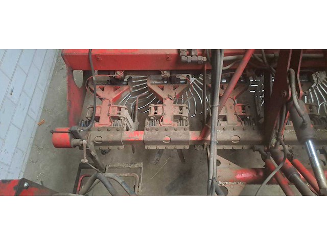 2002 agrifac wkm bix six bietenrooier - afbeelding 2 van  34
