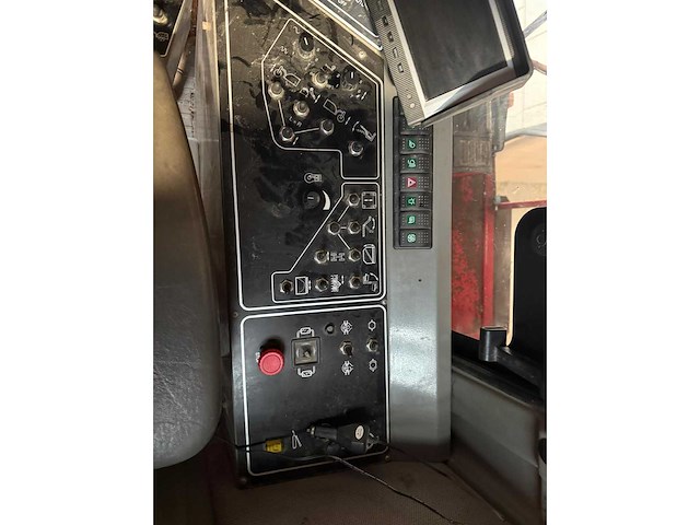 2002 agrifac wkm bix six bietenrooier - afbeelding 19 van  34