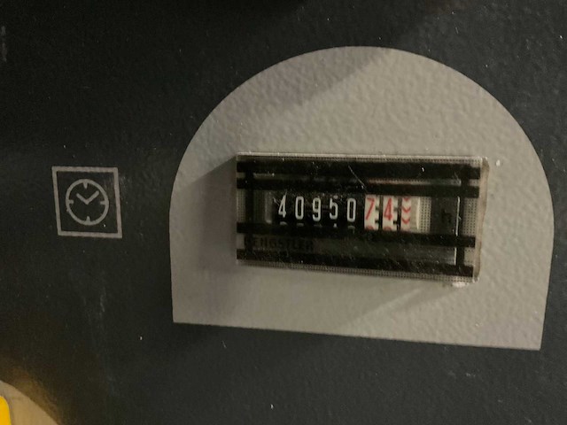 2002 airpress aps7.50/10 schroefcompressor - afbeelding 4 van  6