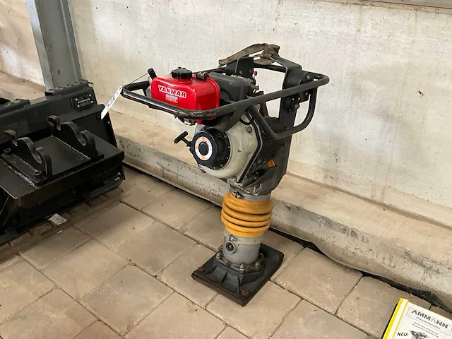2002 ammann ads-70 trilstamper - afbeelding 1 van  6