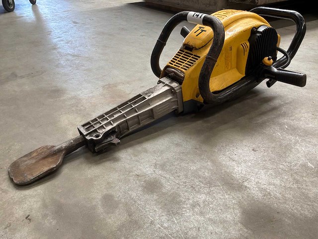 2002 atlascopco cobra-tt breekhamer - afbeelding 1 van  5