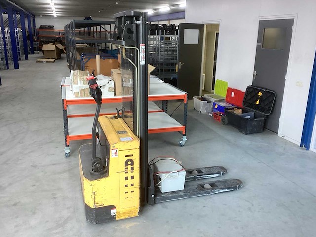 2002 atlet csh 160 stapelaar - afbeelding 2 van  6