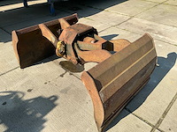 2002 bakker grijper - afbeelding 11 van  13