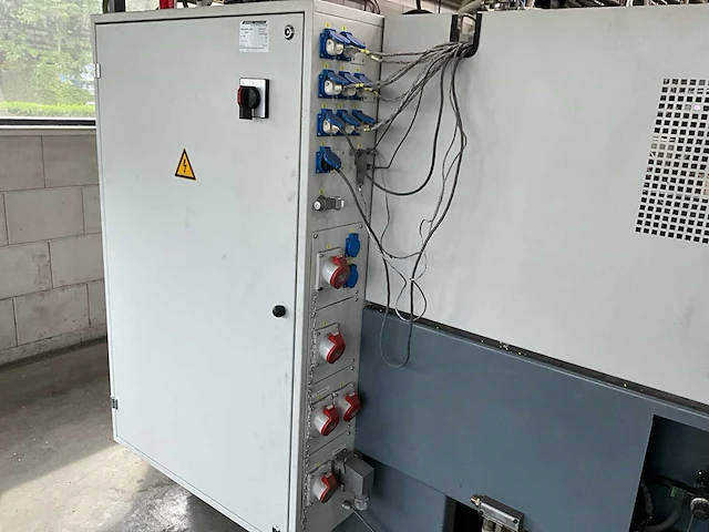 2002 battenfield ba 1000/315 cdc spuitgietmachine - afbeelding 6 van  27