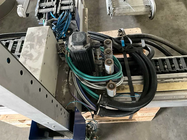 2002 battenfield ba 1000/315 cdc spuitgietmachine - afbeelding 11 van  27