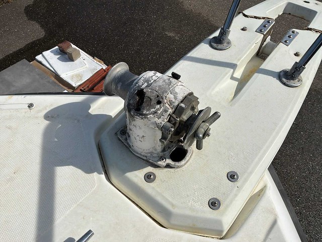 2002 bayliner profi speedboot - afbeelding 41 van  71