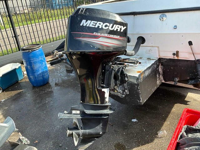 2002 bayliner profi speedboot - afbeelding 44 van  71